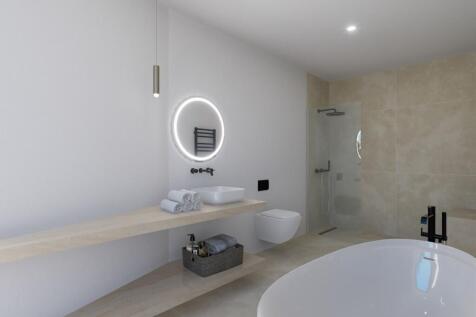 Bathroom (2)