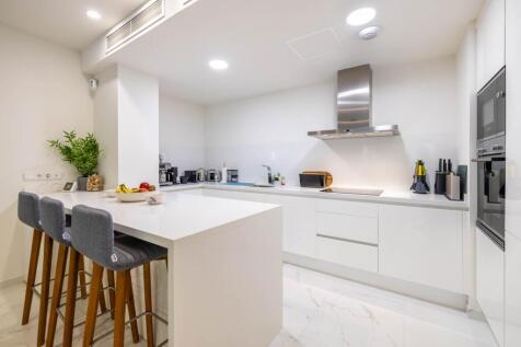 Kitchen (1)