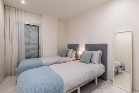 Bedroom (2)