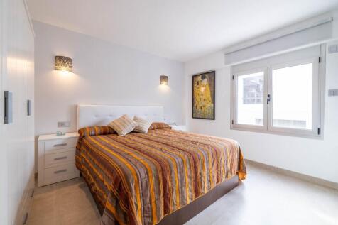 Bedroom (1)