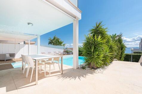 Covered Terrace (1)