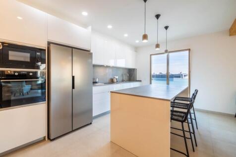 kitchen (1)