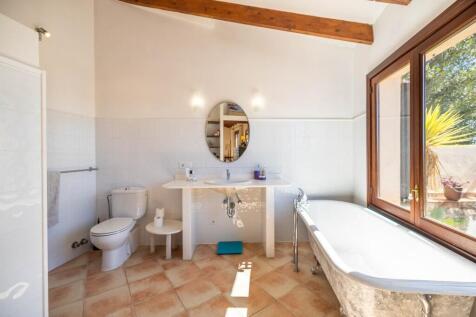 Bathroom (2)