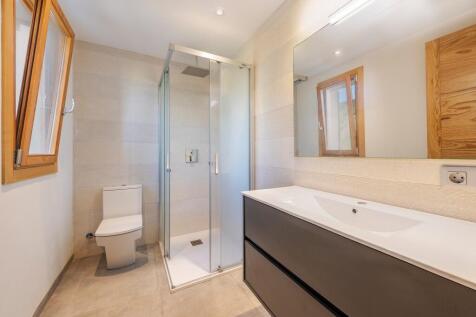 Bathroom (2)