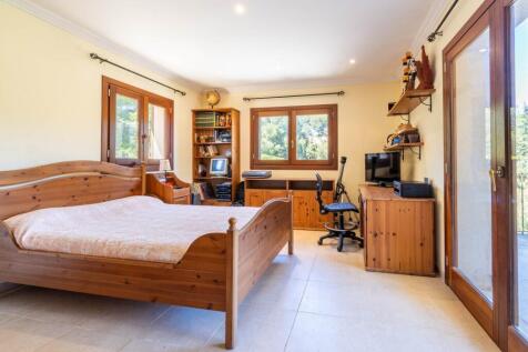 Bedroom (1)
