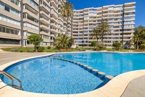 Exterior and Pool (3