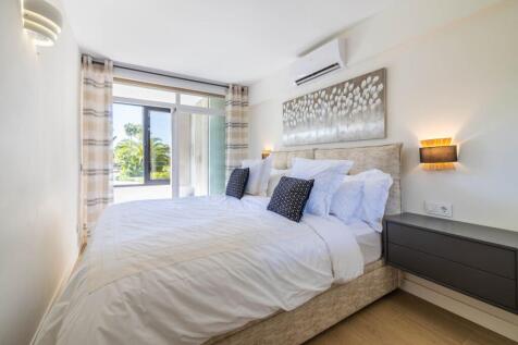 Bedroom (1)