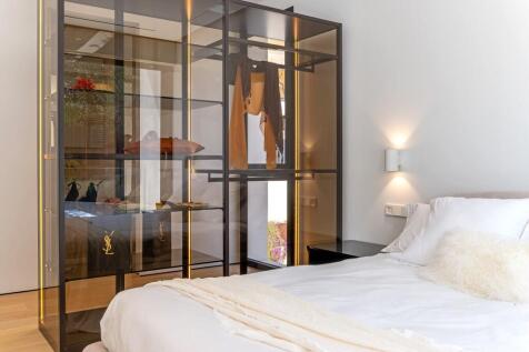 Bedroom (1)