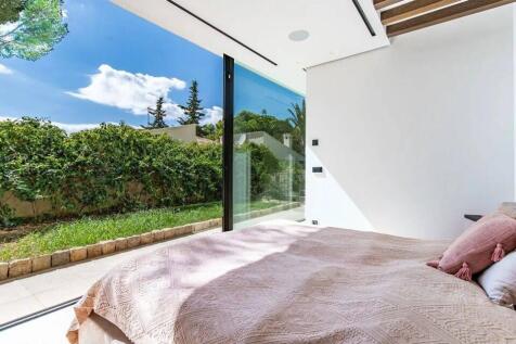 bedroom (1)