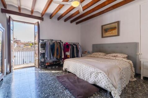 Bedroom (2)