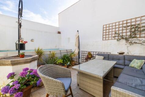 Patio (2)