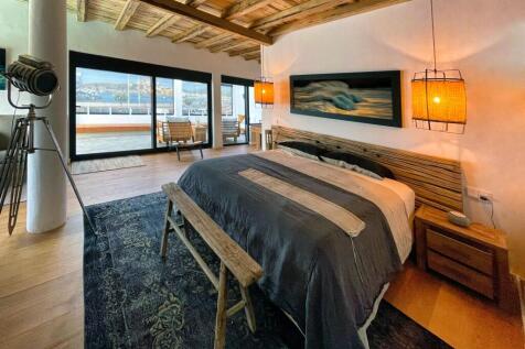 Bedroom (4)