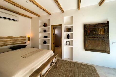 Bedroom (8)