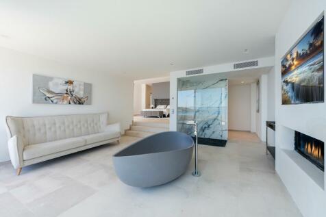 Master Suite (3)