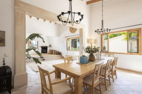 Dining (2)