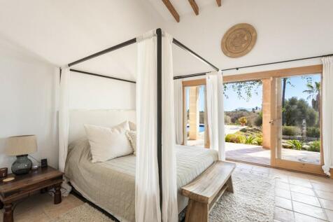 Bedroom (4)