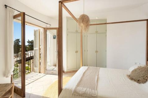 Bedroom (2)