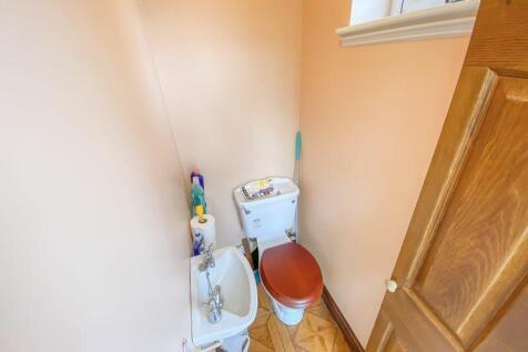 GROUND FLOOR WC