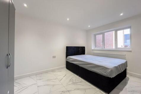 BEDROOM FIVE