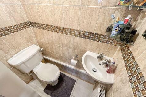 GROUND FLOOR WC