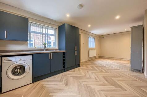 ANNEXE - OPEN/PLAN LIVING KITCHEN