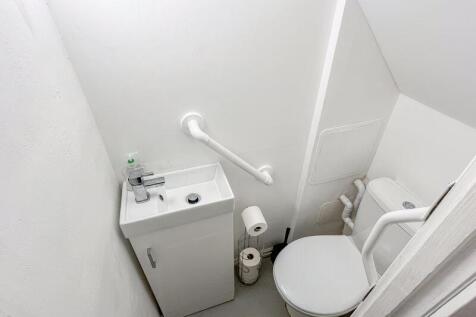 GROUND FLOOR WC