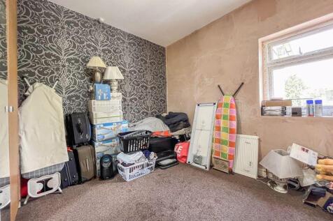 BEDROOM FIVE