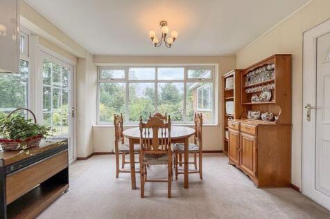 BREAKFAST ROOM