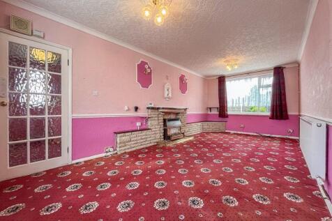 LIVING ROOM/DINER