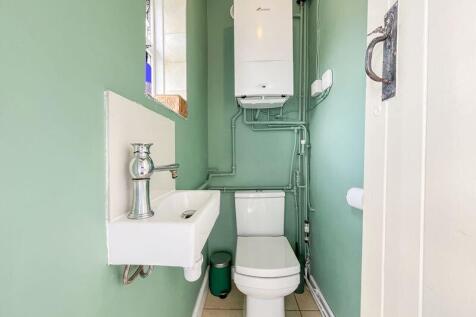 GROUND FLOOR WC