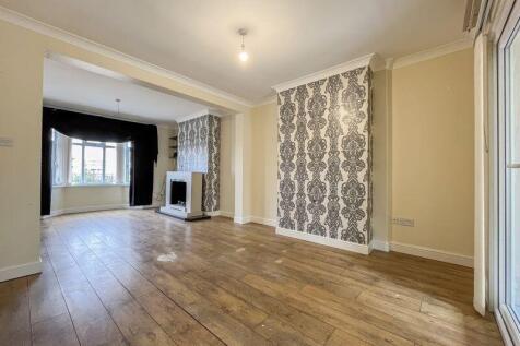 LIVING ROOM/DINER