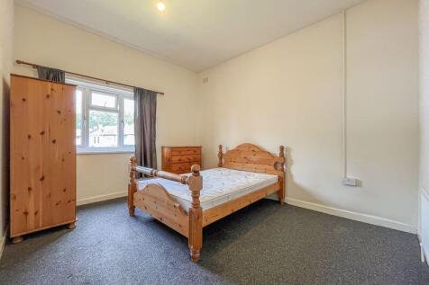 BEDROOM SEVEN
