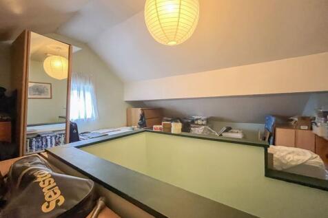 LOFT ROOM