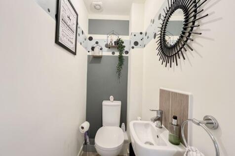 GROUND FLOOR WC