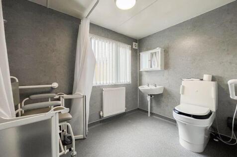 WET ROOM
