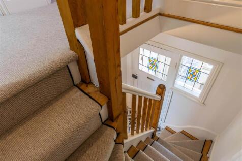 44 Raddlebarn Road 17.jpg
