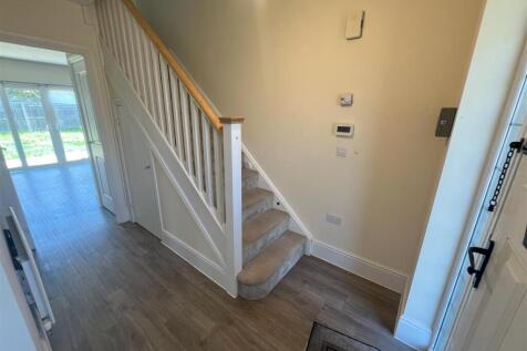 hallway.jpg