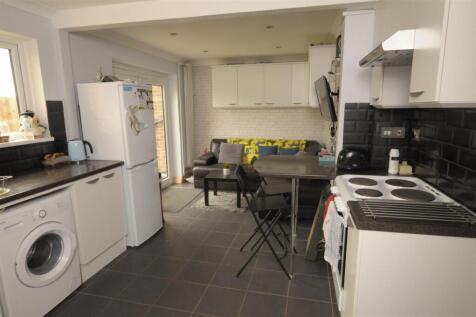 Kitchen.JPG