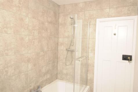 Bath 2.JPG