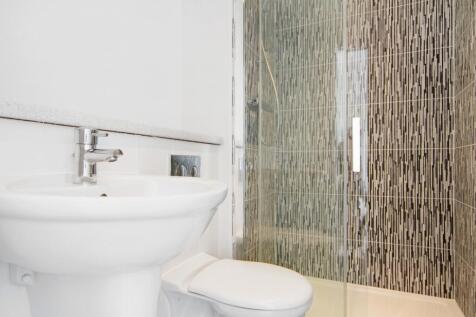 En suite shower room