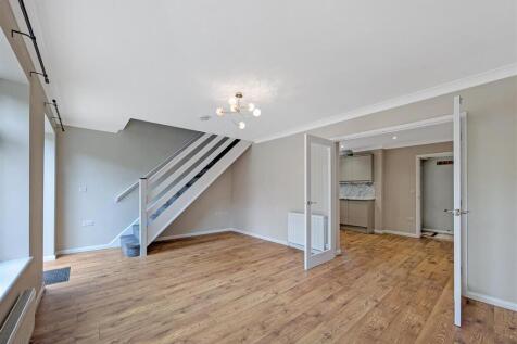 Living Room.jpg