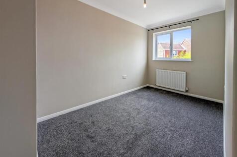 Bedroom 2.jpg