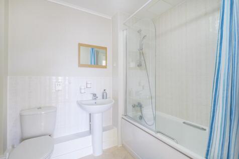 Shower en-suite