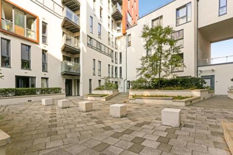 Bellville House f...