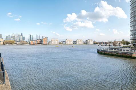 1371751-7-69088a4...