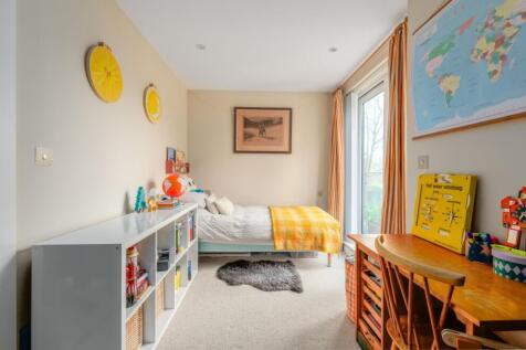 6-8_Wharf_St_013_...
