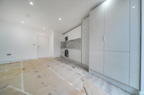 1363362-9-68e4da9...