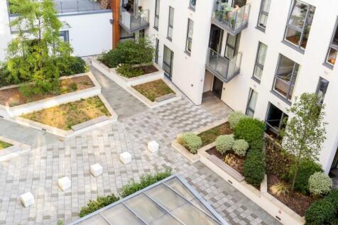 Bellville House f...
