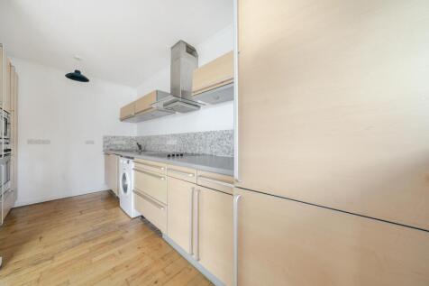 1371942-2-68f8daa...