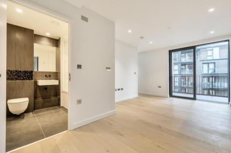 1386502-10-692d90...